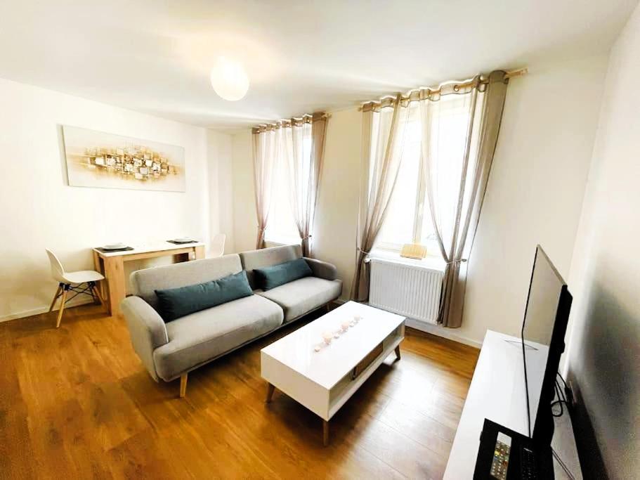 Rm-0 - Appartement F2 Au Rdc A Mulhouse Pour 1-2 Pers Luaran gambar